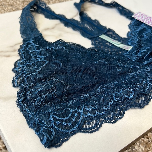 Navy Blue Lace Anemone Bralette - Picture 5 of 7